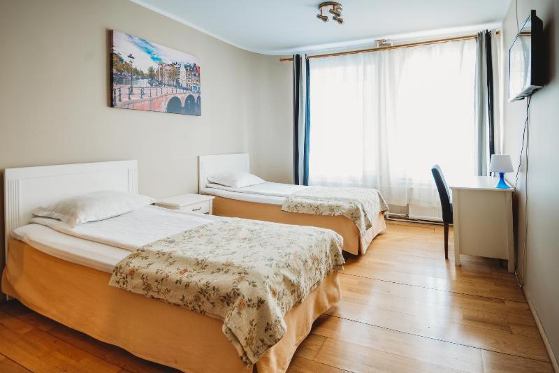Economy Hotel Tallinn Oda fotoğraf