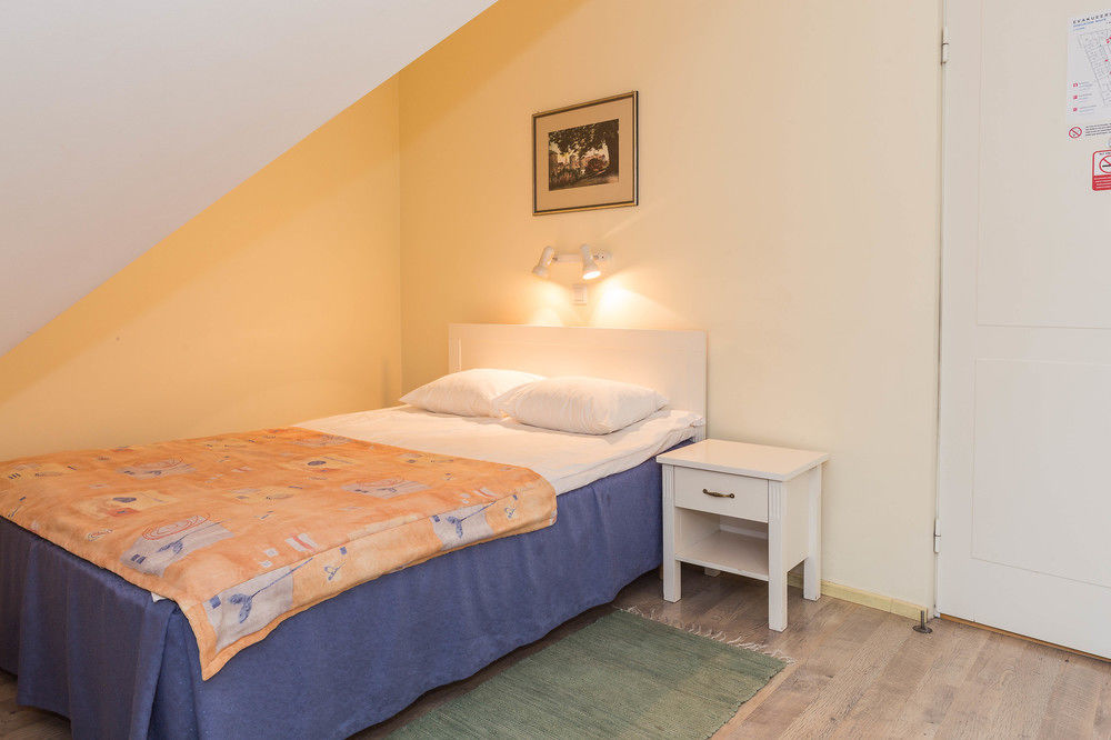 Economy Hotel Tallinn Dış mekan fotoğraf